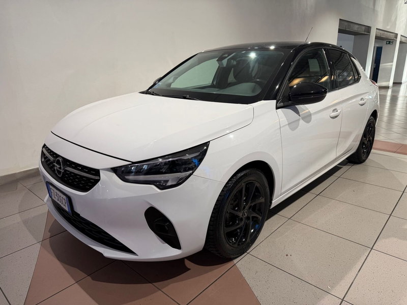 Opel Corsa usata a Genova