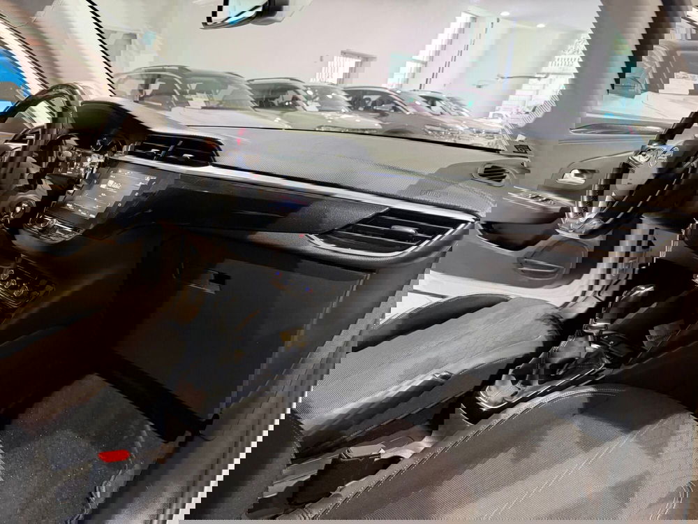 Opel Corsa usata a Genova (10)