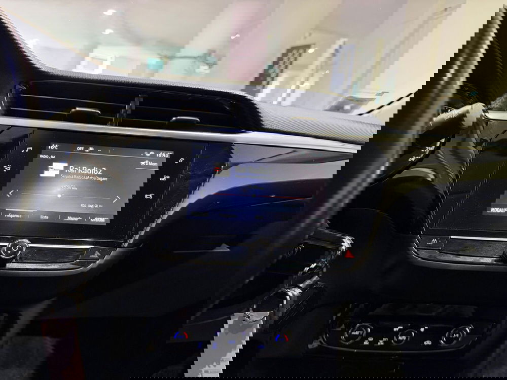 Opel Corsa usata a Genova (13)