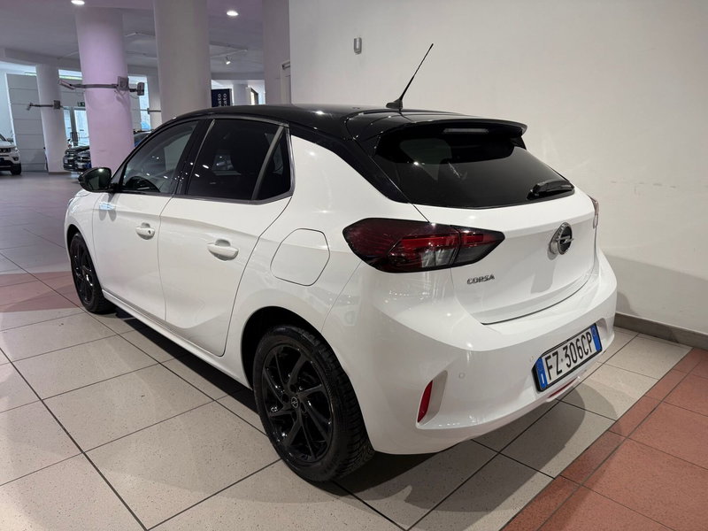 Opel Corsa usata a Genova (3)