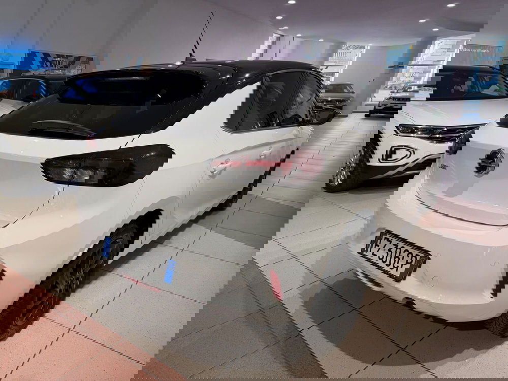 Opel Corsa usata a Genova (5)