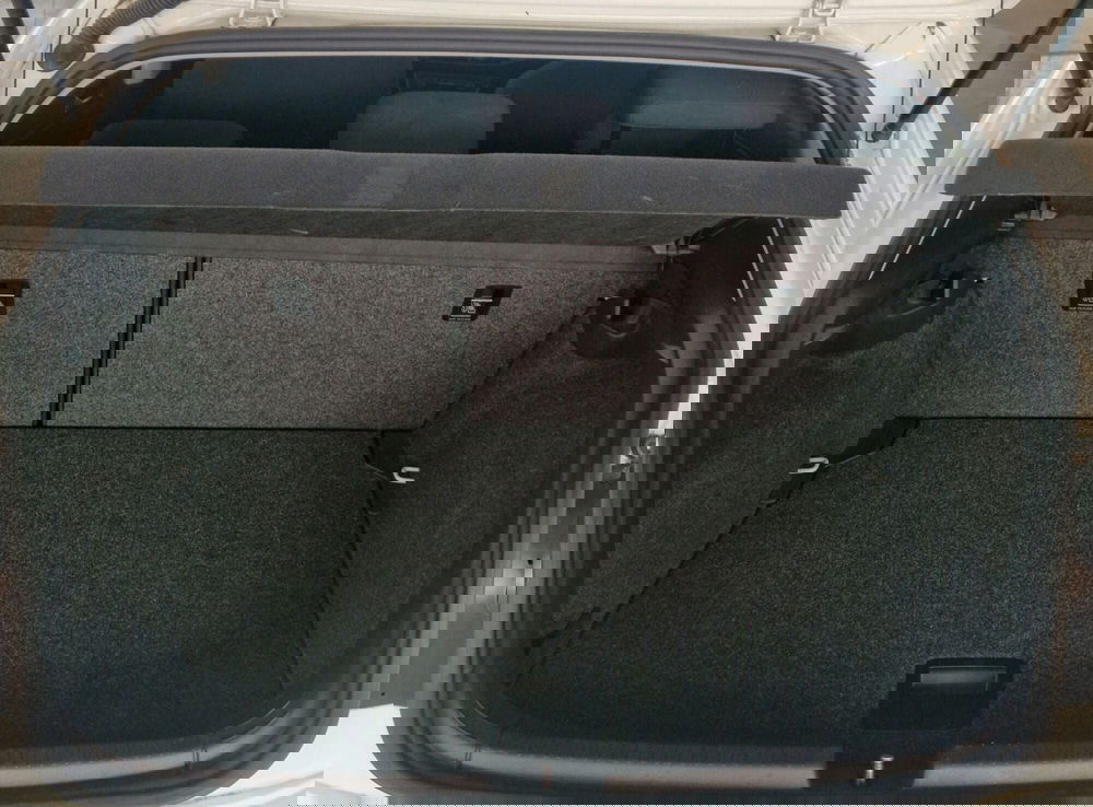 Volkswagen Polo usata a Terni (10)