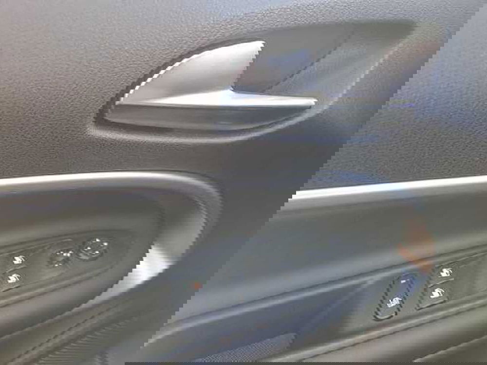 Jeep Avenger usata a Venezia (16)