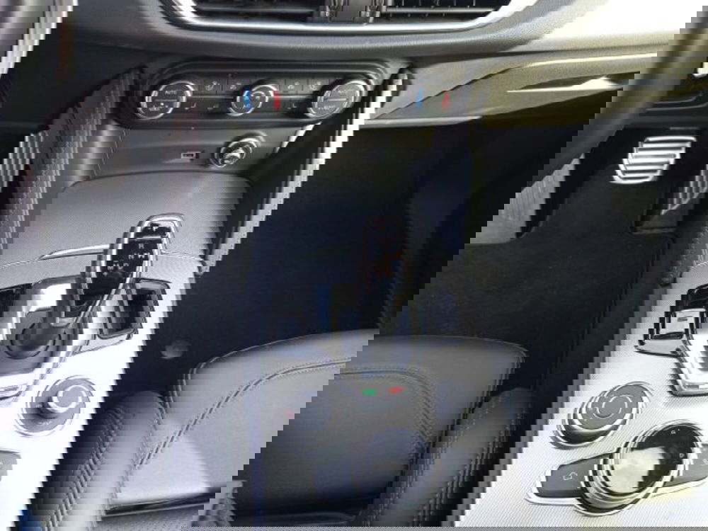 Alfa Romeo Stelvio usata a Frosinone (13)