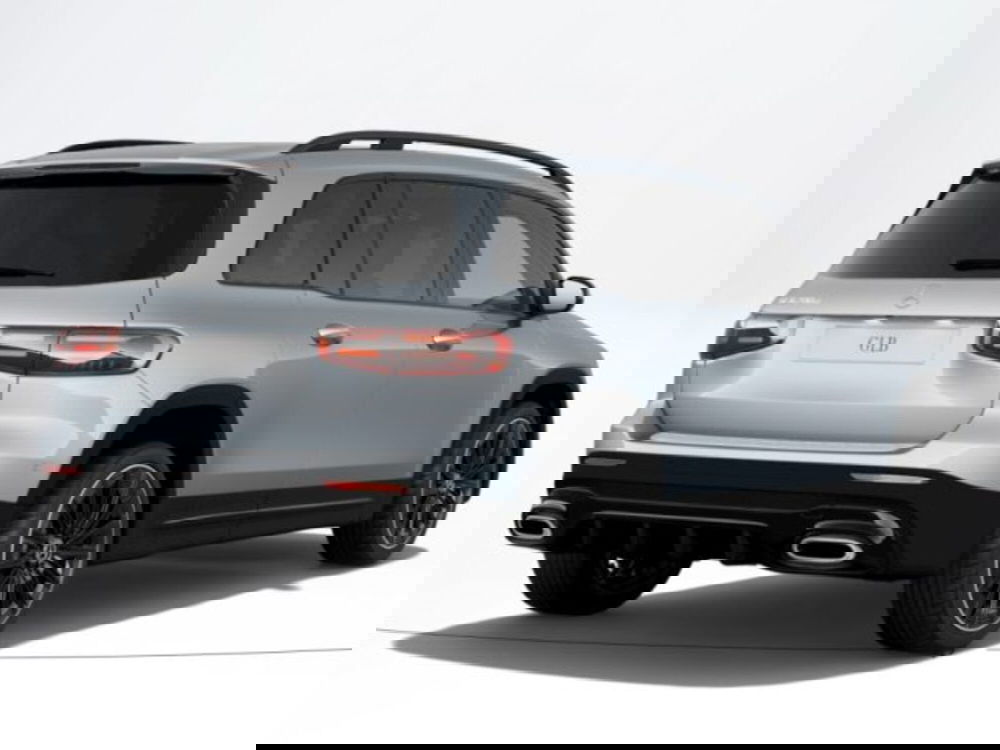 Mercedes-Benz GLB nuova a Verona (2)