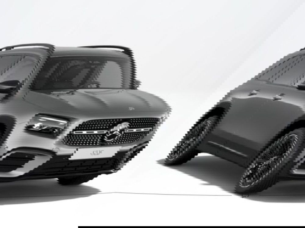 Mercedes-Benz GLB nuova a Verona