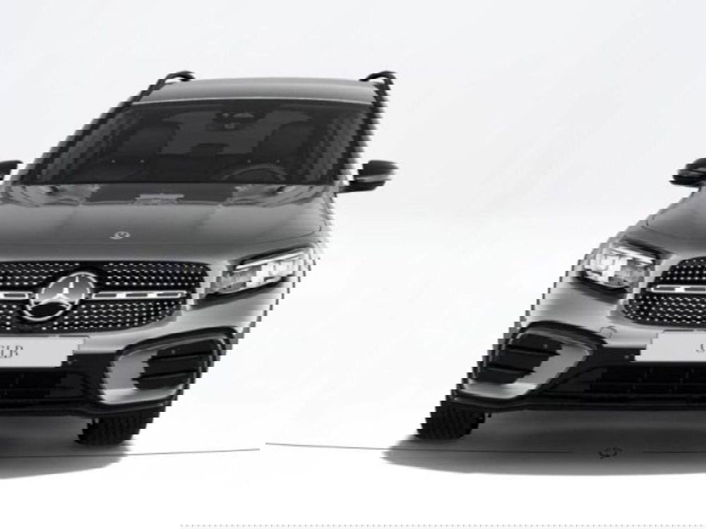 Mercedes-Benz GLB nuova a Verona (3)
