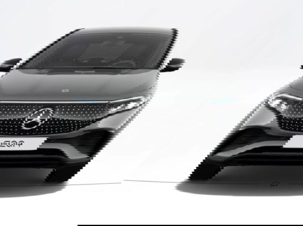 Mercedes-Benz EQA nuova a Verona (3)