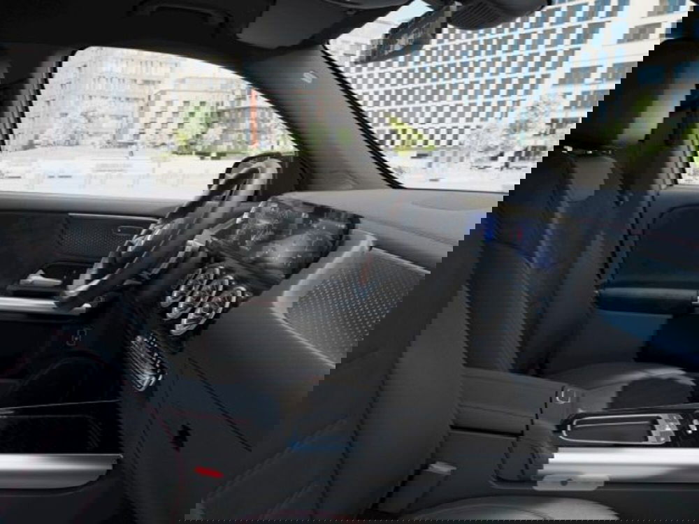 Mercedes-Benz EQA nuova a Verona (6)