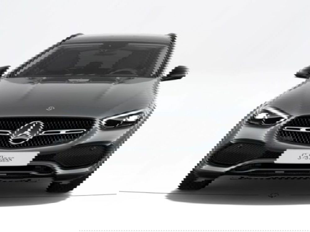 Mercedes-Benz Classe C Station Wagon nuova a Verona (3)