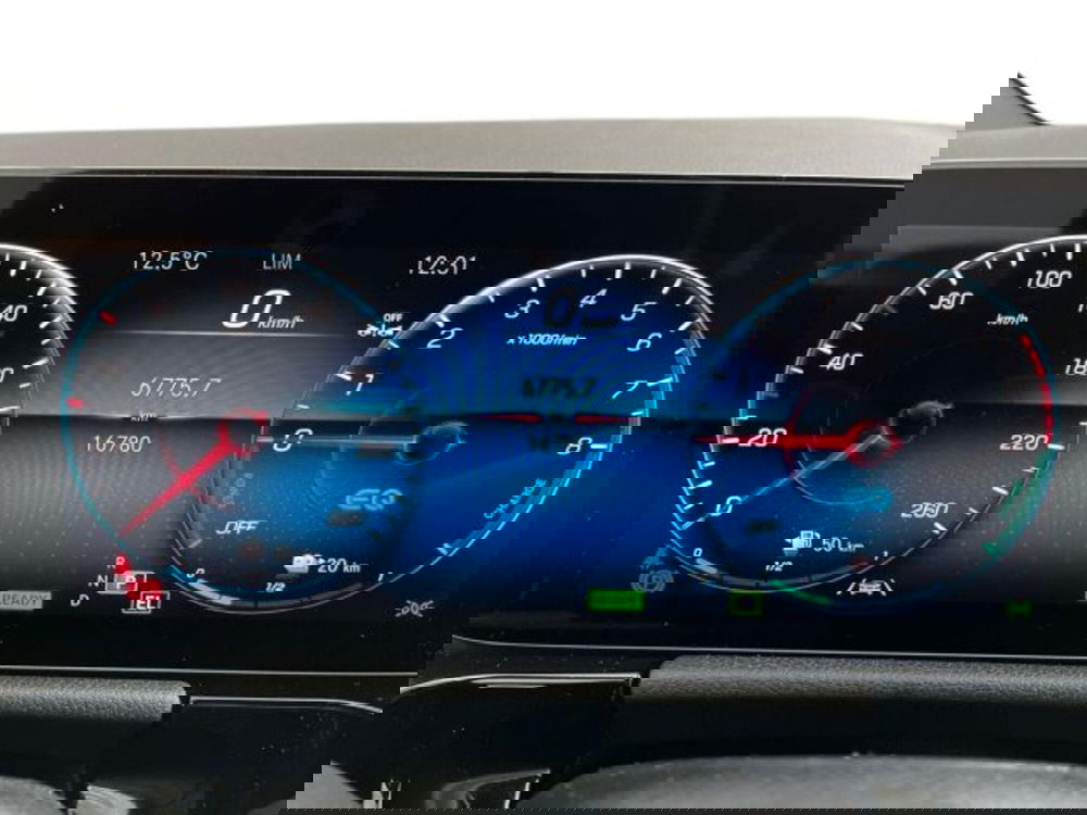 Mercedes-Benz GLA SUV usata a Verona (8)