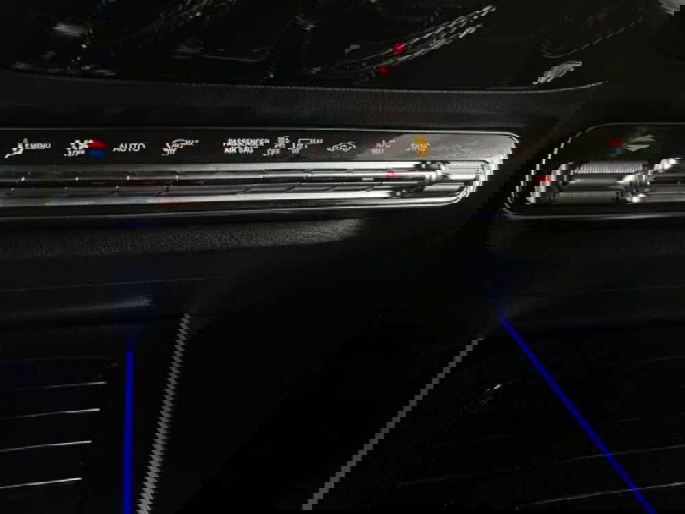 Mercedes-Benz GLA SUV usata a Verona (13)