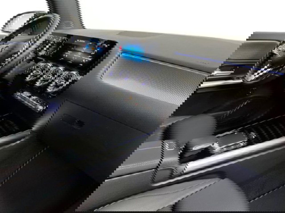 Mercedes-Benz GLA SUV usata a Verona (15)