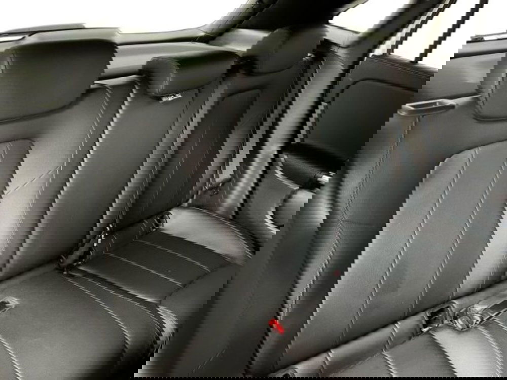 Mercedes-Benz GLA SUV usata a Verona (16)