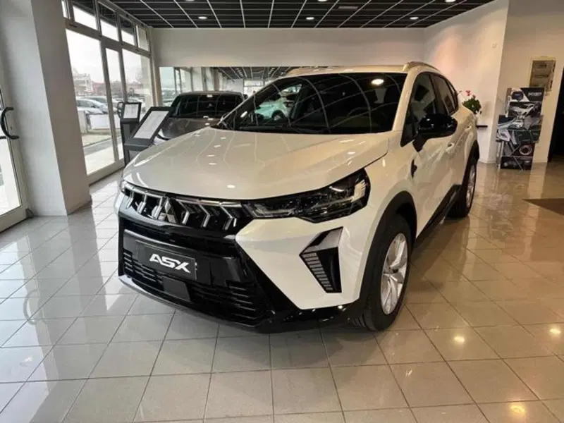 Mitsubishi ASX nuova a Pesaro-Urbino (3)