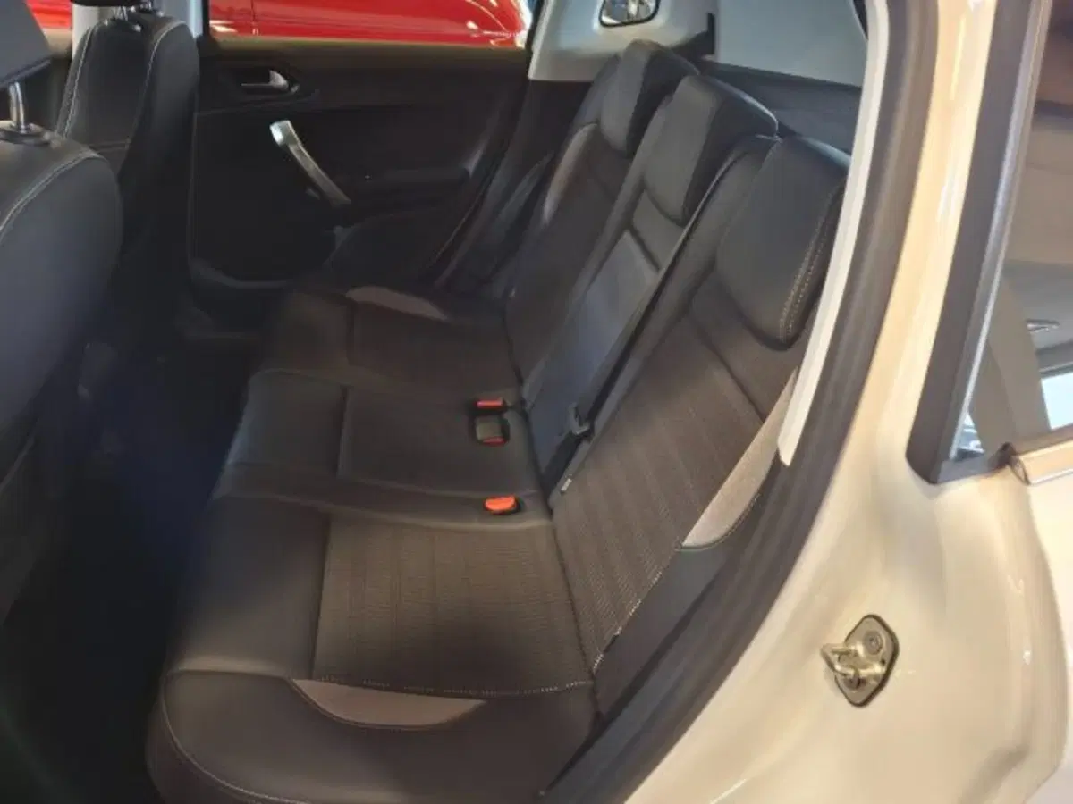 Peugeot 2008 usata a Vicenza (11)