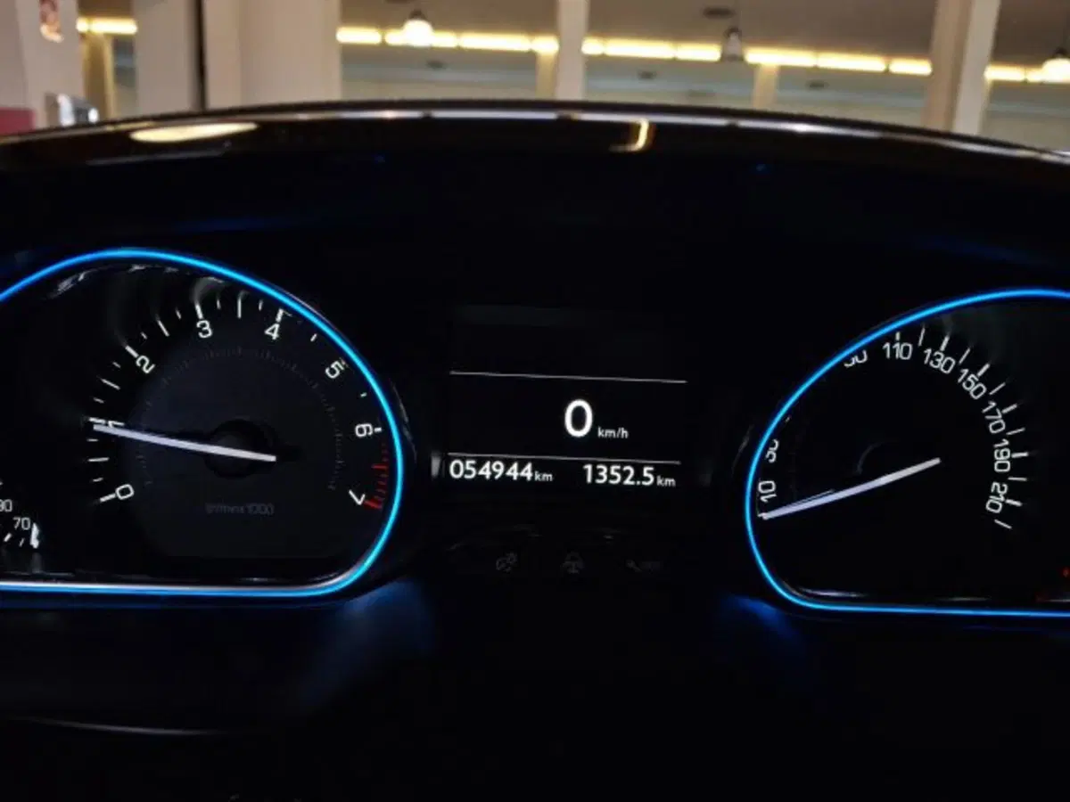 Peugeot 2008 usata a Vicenza (14)