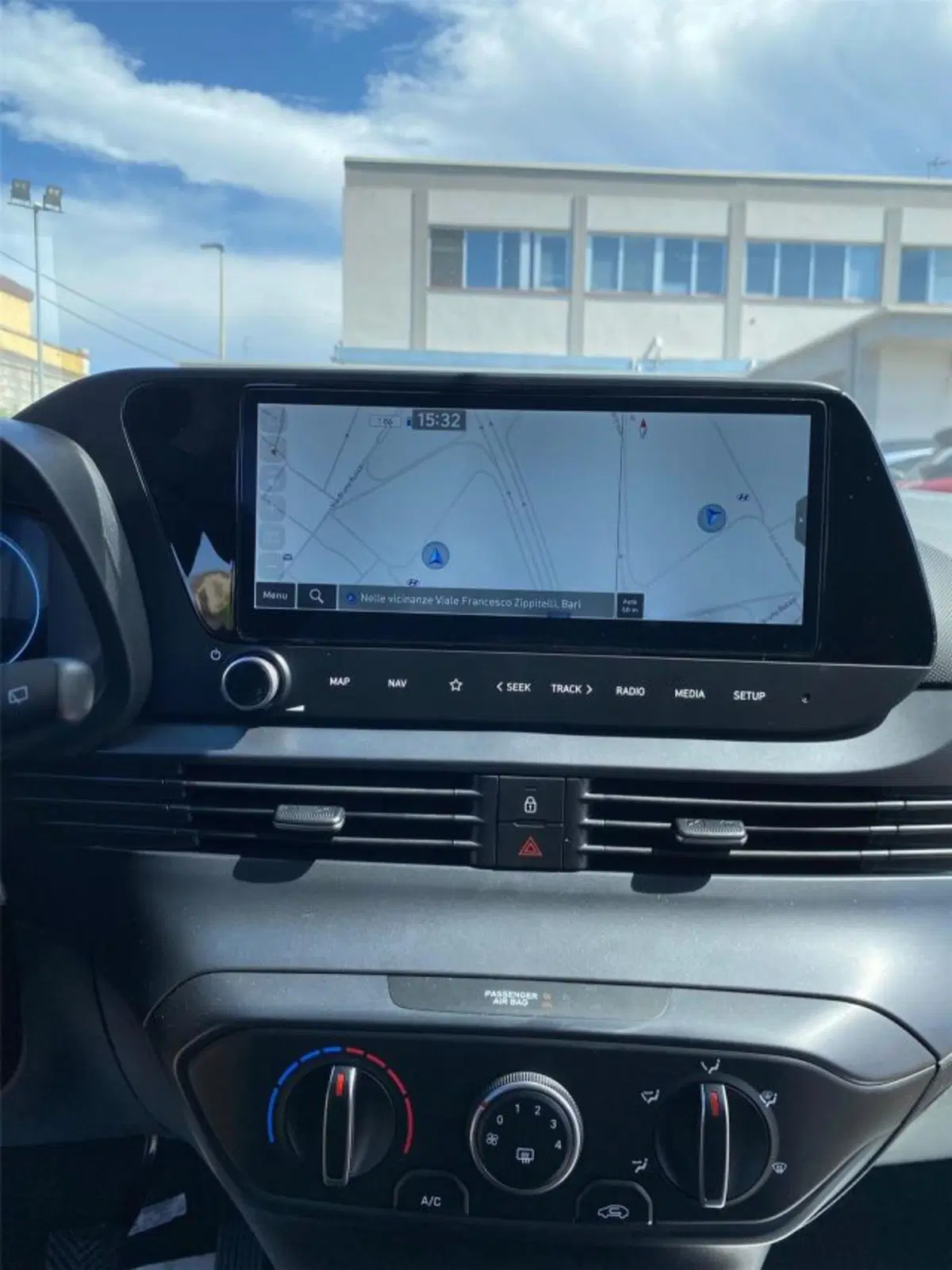 Hyundai i20 nuova a Bari (13)