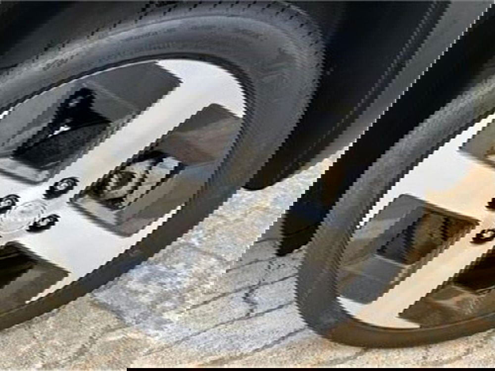 Hyundai Inster nuova a Bari (5)