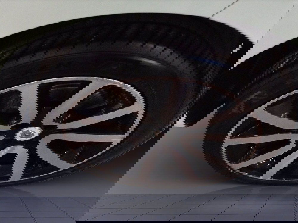 Renault Twingo usata a Milano (16)