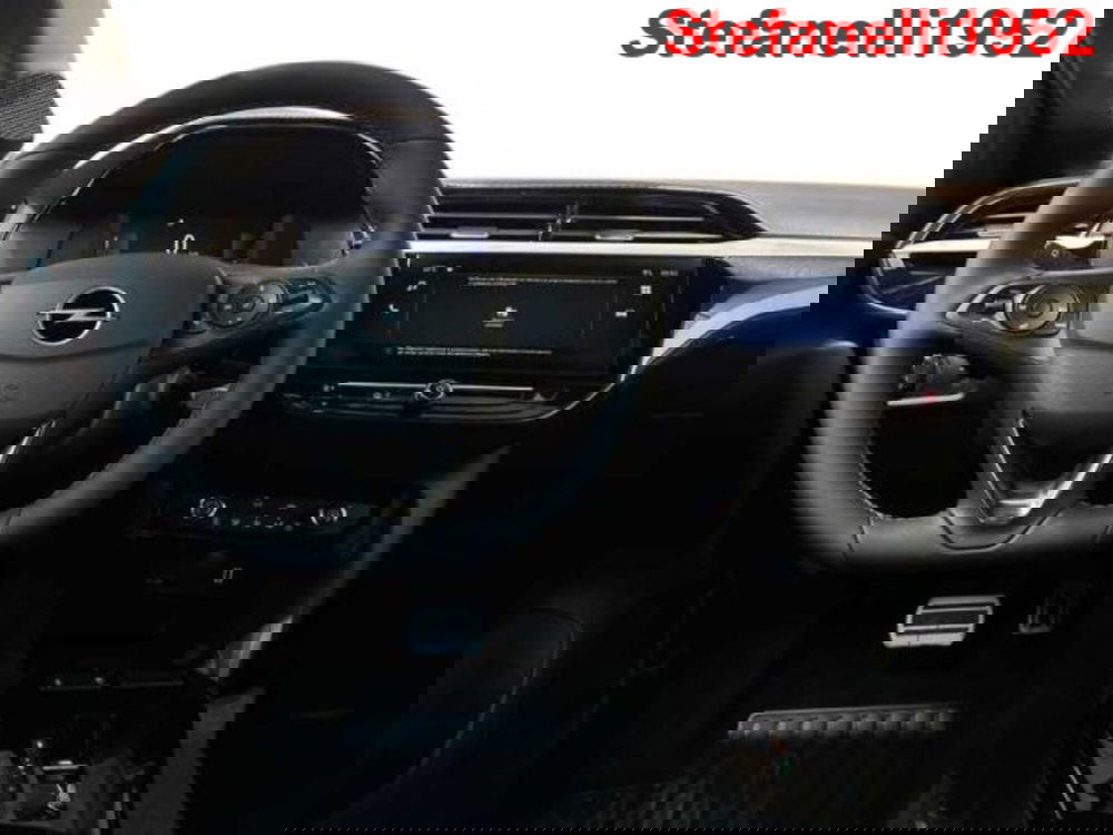 Opel Corsa nuova a Bologna (14)