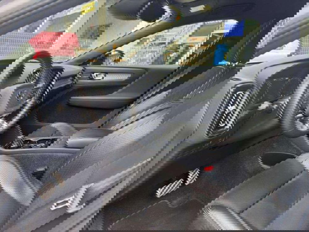 Volvo XC40 usata a Savona (11)