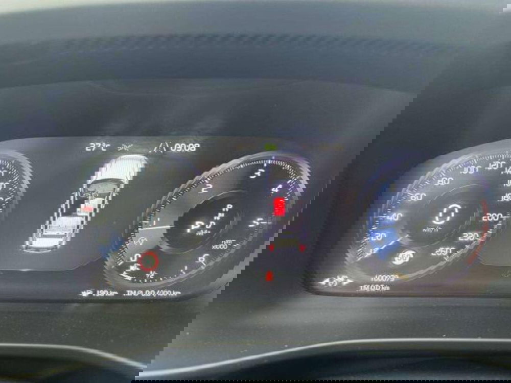 Volvo XC40 usata a Savona (15)