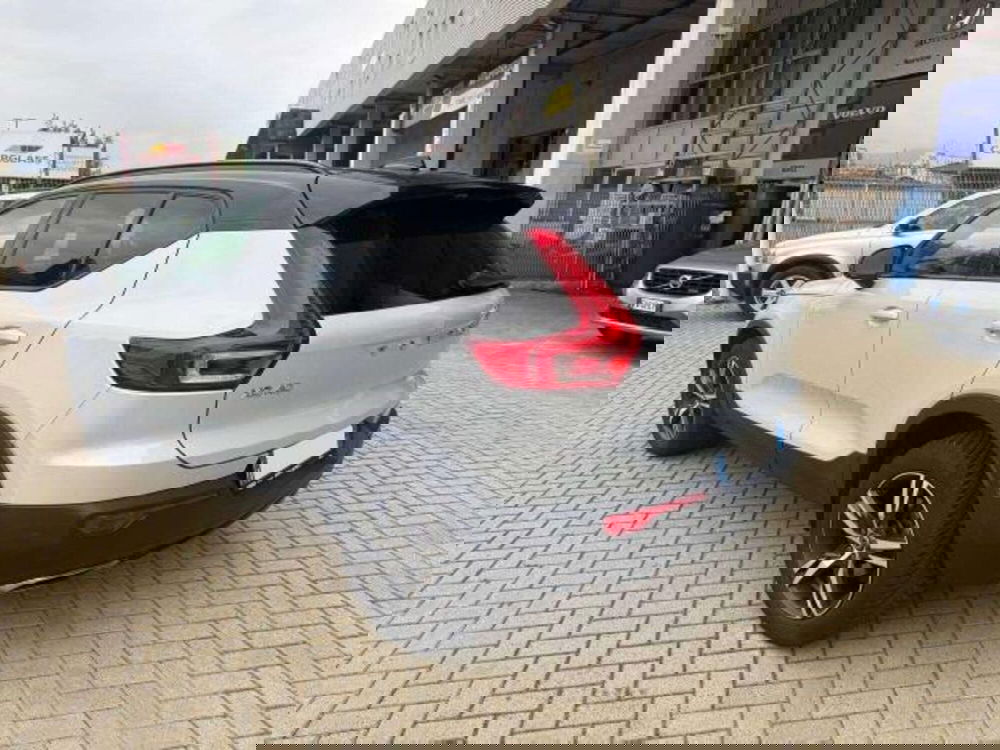Volvo XC40 usata a Savona (8)