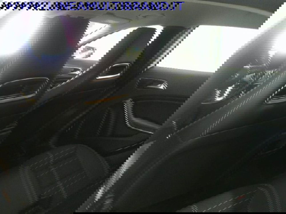 Mercedes-Benz GLA SUV usata a Piacenza (12)
