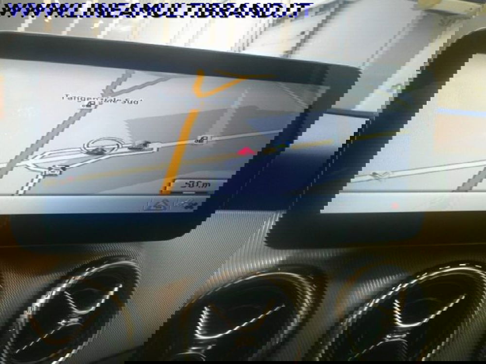 Mercedes-Benz GLA SUV usata a Piacenza (14)