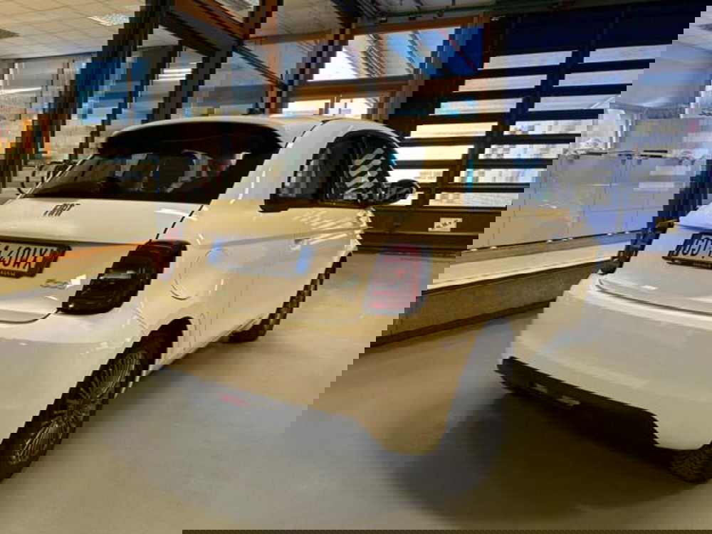 Fiat 500e usata a Vercelli (7)
