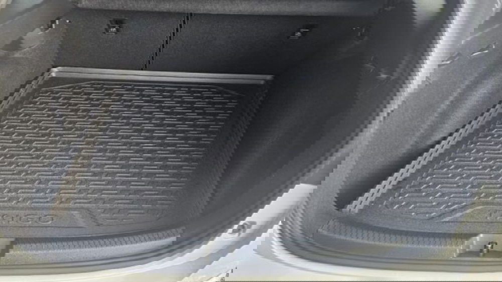 Volkswagen Taigo usata a Lucca (19)