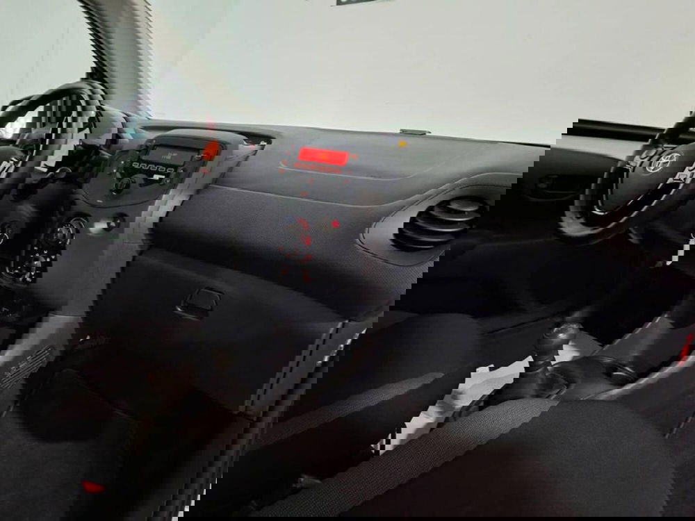 Toyota Aygo usata a Torino (10)