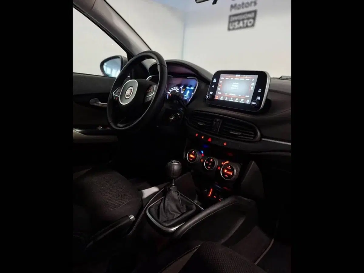 Fiat Tipo Station Wagon usata a Torino (12)