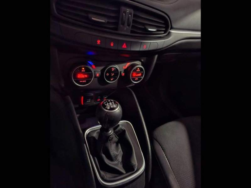 Fiat Tipo Station Wagon usata a Torino (9)