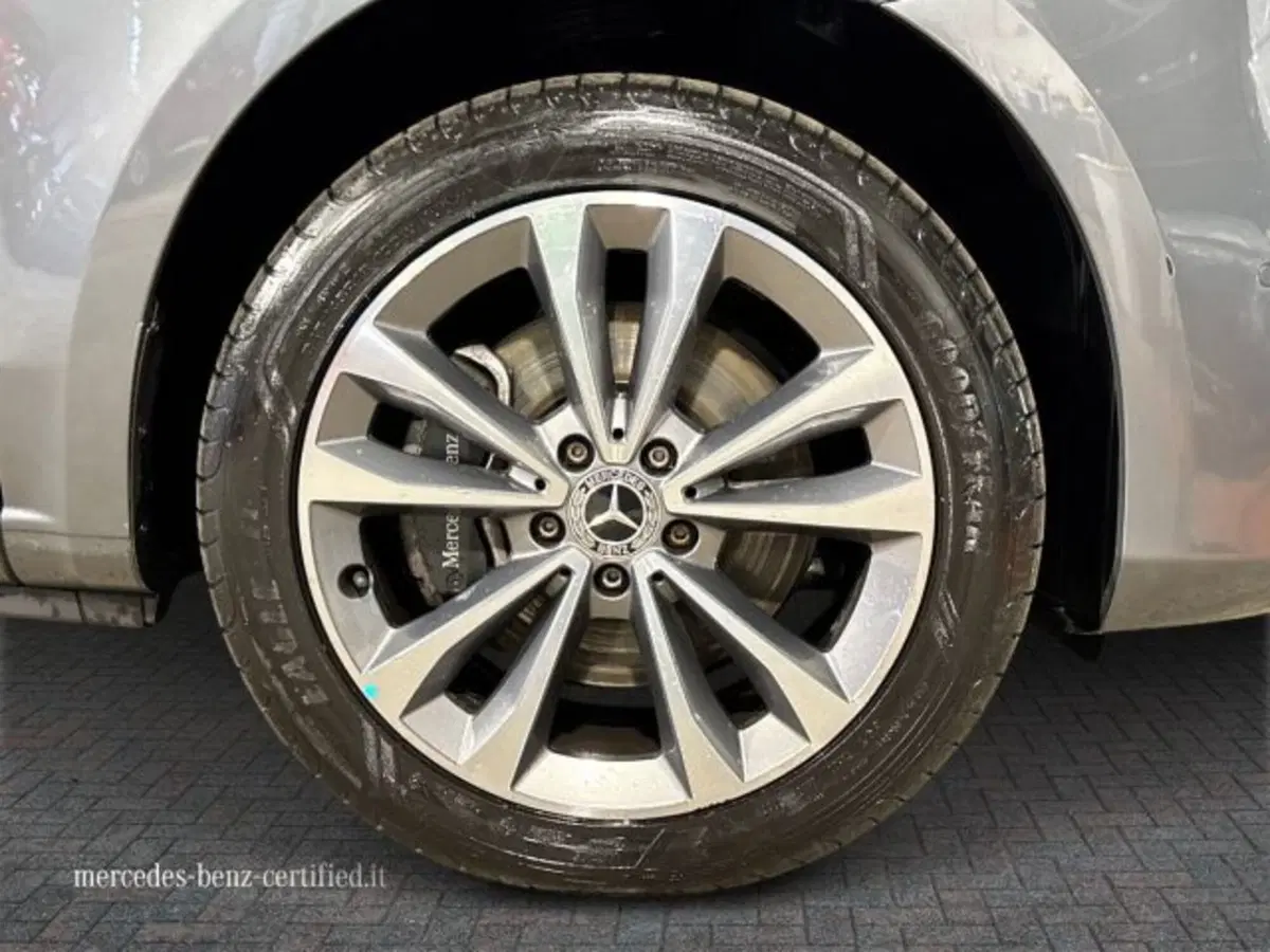 Mercedes-Benz Classe V usata a Bologna (17)