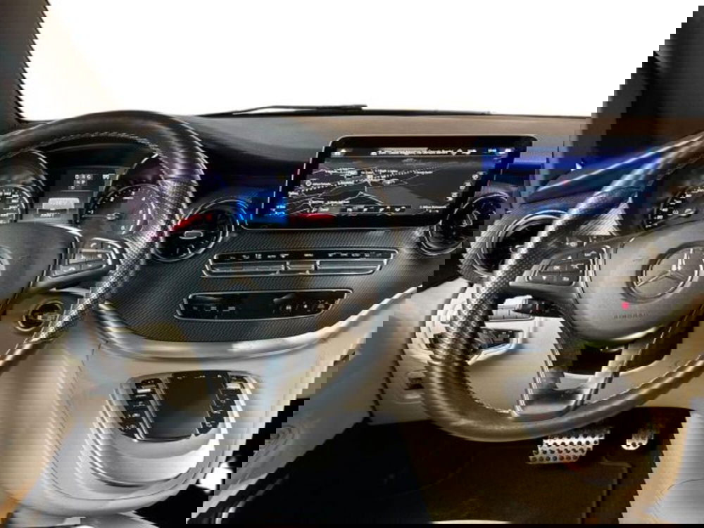 Mercedes-Benz Classe V nuova a Bologna (11)