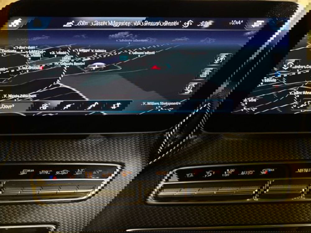 Mercedes-Benz Classe V nuova a Bologna (14)