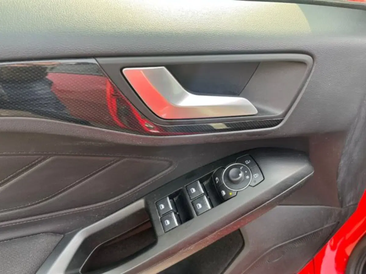 Ford Focus usata a Lodi (14)