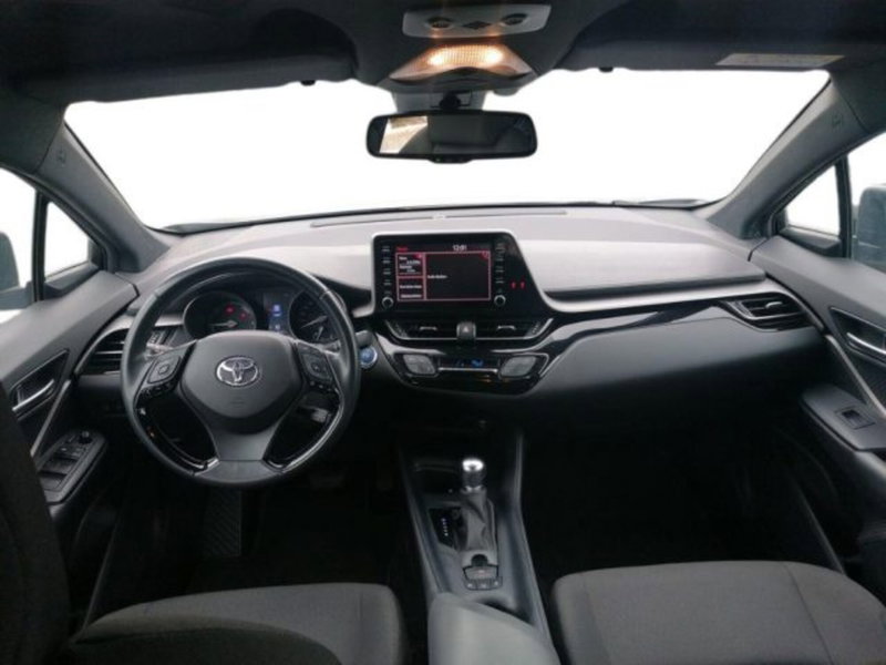 Toyota Toyota C-HR usata a Roma (16)