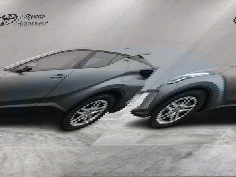 Toyota Toyota C-HR usata a Roma (3)