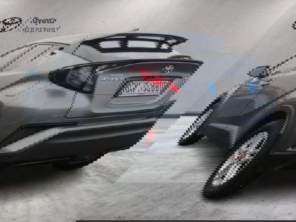 Toyota Toyota C-HR usata a Roma (5)