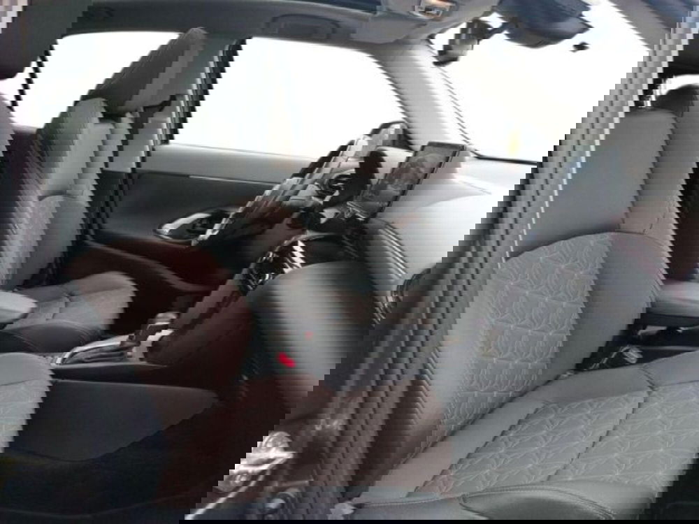 Toyota Yaris Cross usata a Roma (19)