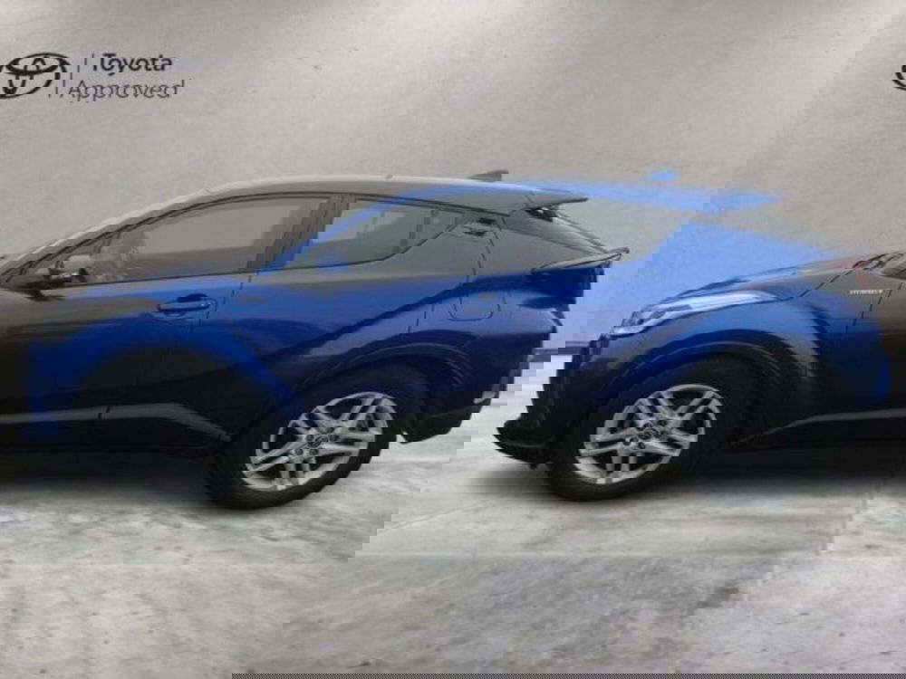Toyota Toyota C-HR usata a Roma (3)