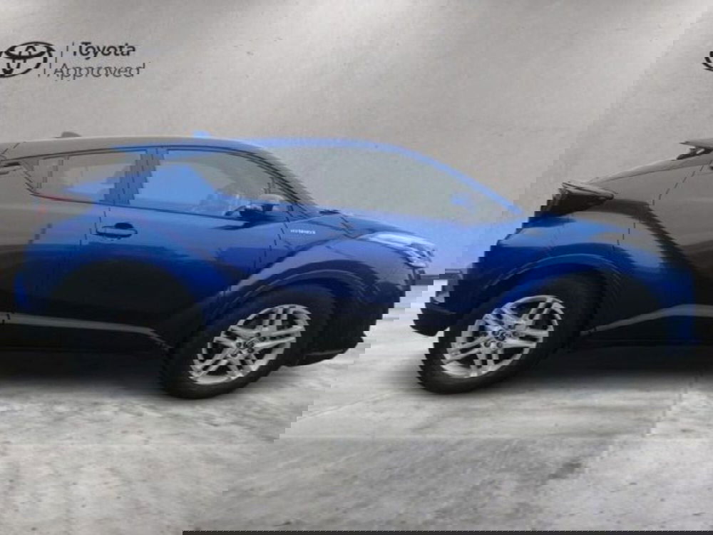 Toyota Toyota C-HR usata a Roma (4)