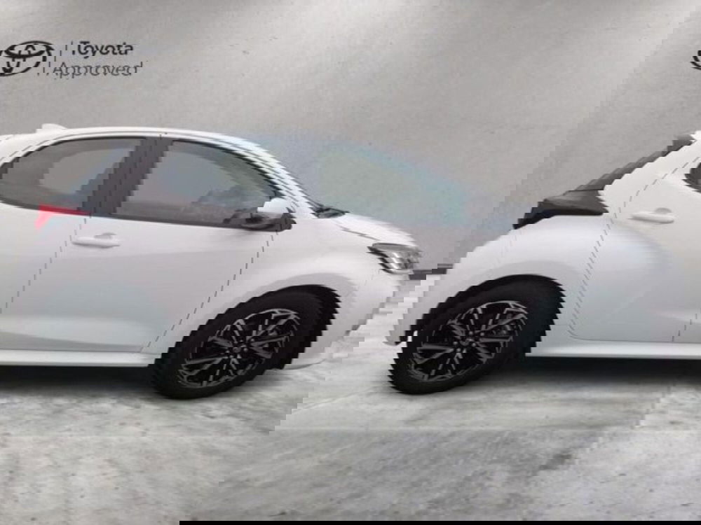 Toyota Yaris Cross usata a Roma (4)