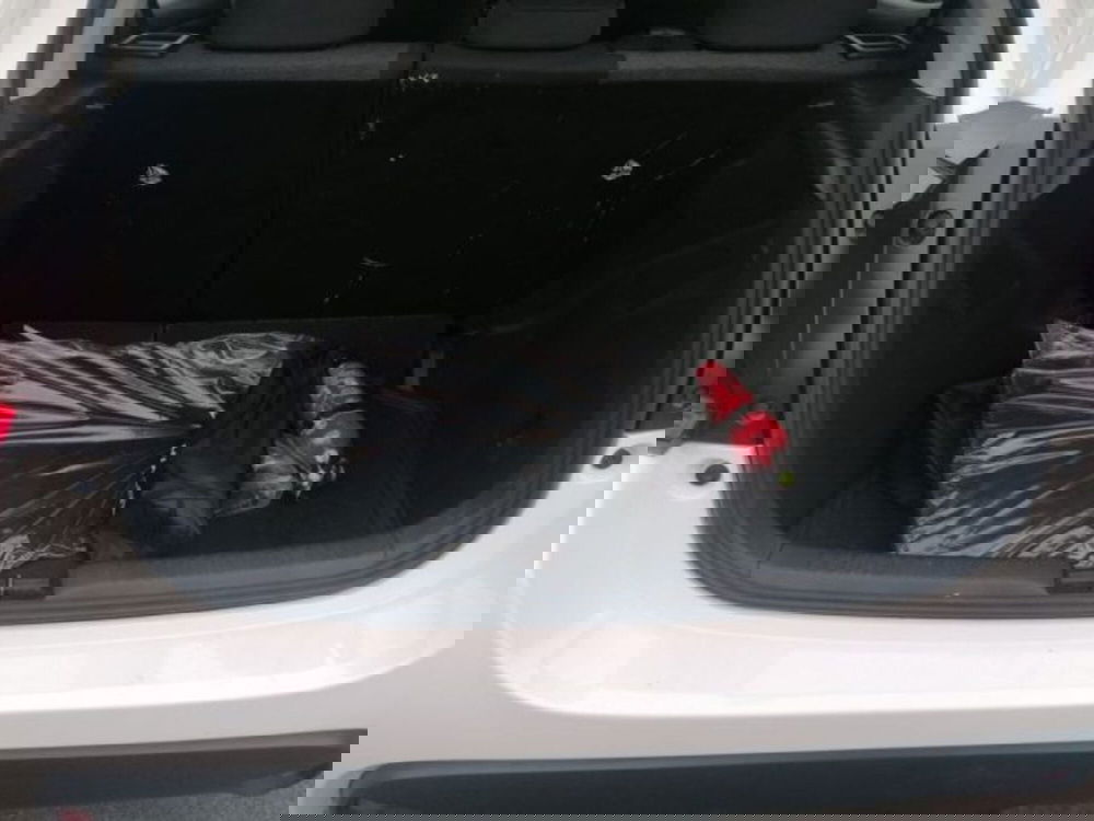 Toyota Yaris Cross usata a Roma (6)