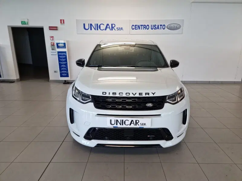 Land Rover Discovery Sport nuova a Alessandria (8)