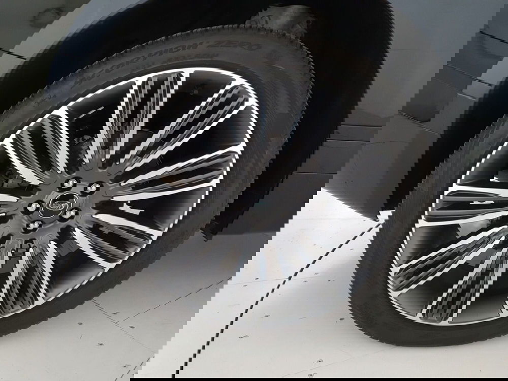 Land Rover Range Rover Velar usata a Monza e Brianza (9)