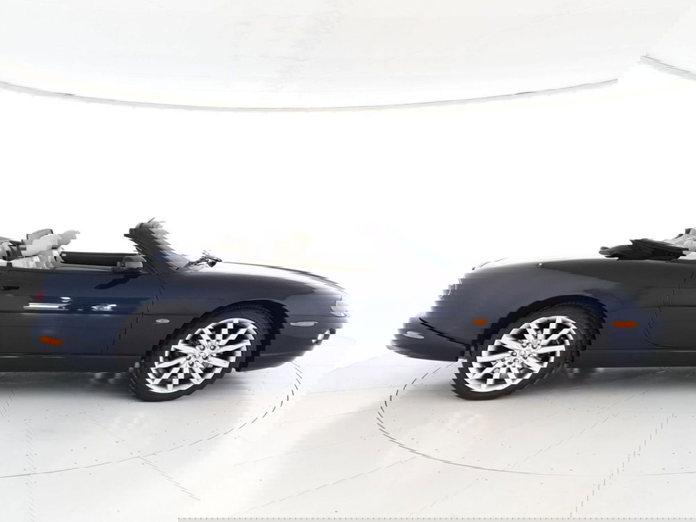 Jaguar XK usata a Monza e Brianza (6)